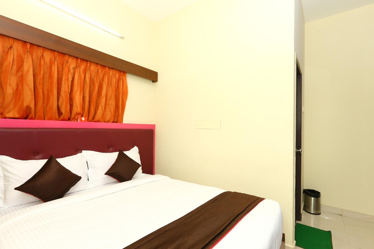 Oyo 8410 Rajeswari Tower Hotel Chennai Exterior photo
