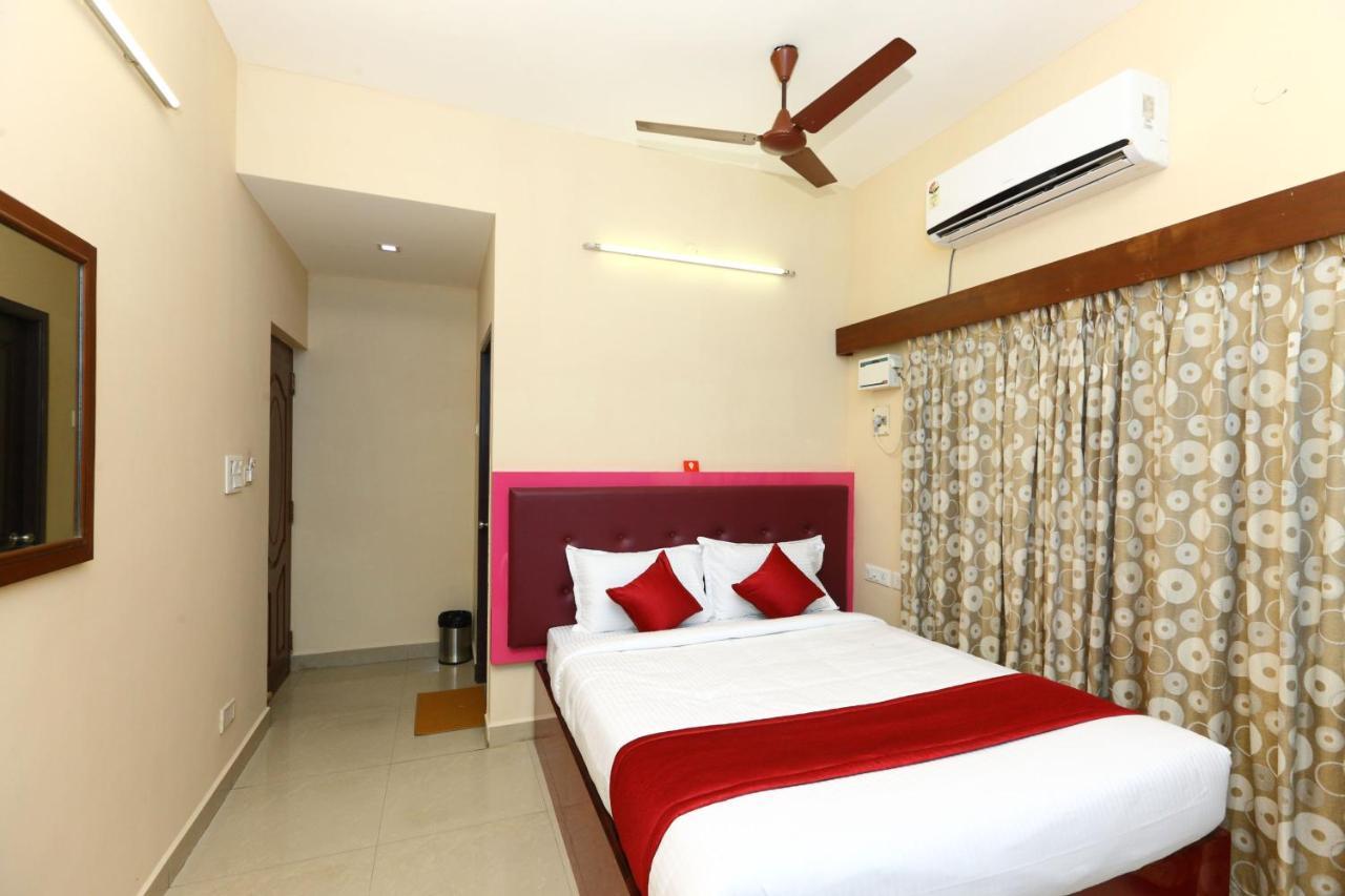 Oyo 8410 Rajeswari Tower Hotel Chennai Exterior photo