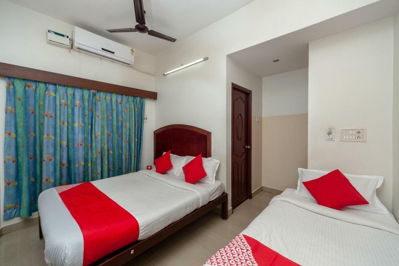 Oyo 8410 Rajeswari Tower Hotel Chennai Exterior photo